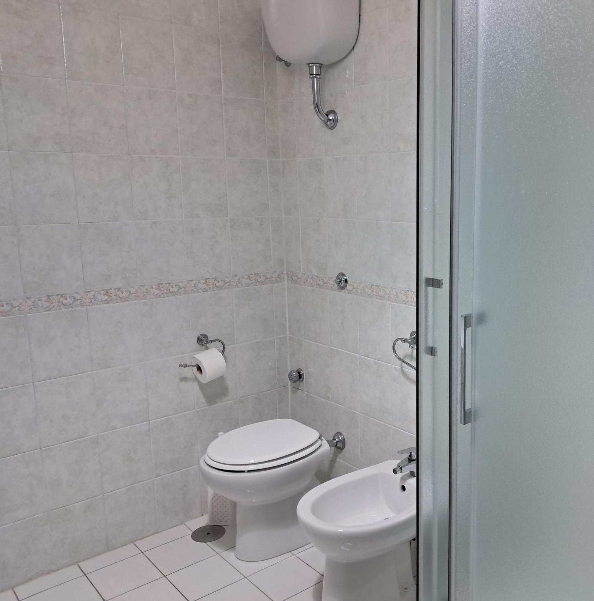 Depandance Con Piscina In Uso In Esclusivo In B&B SantʼAntonio Abate Exteriör bild